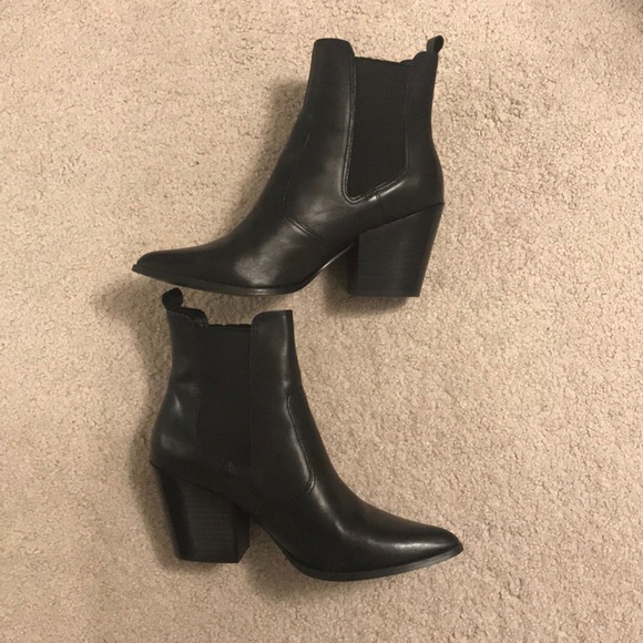 Steve Madden Shoes - Steve Madden Black Booties